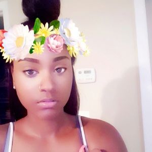 Meet your Posher, Delores